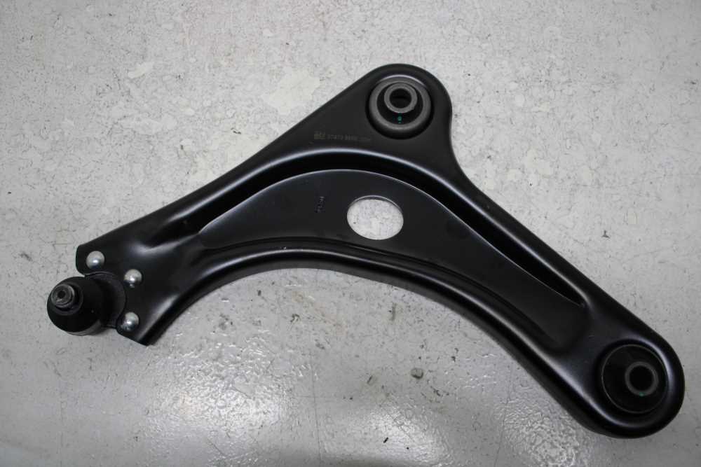 TRIANGLE AVANT GAUCHE CITROEN / PEUGEOT / DS - Vue 1